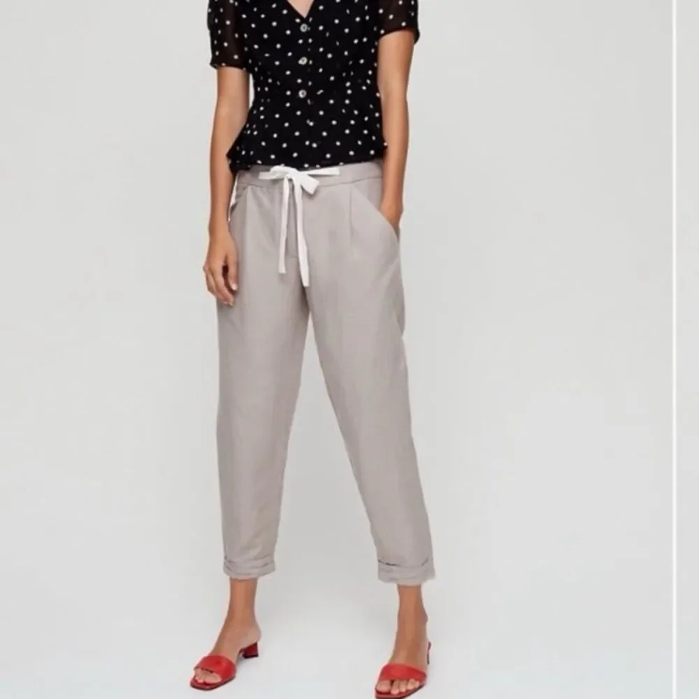 Aritzia Wilfred Allant Cropped Linen Pant in Ashen Grey Size 00